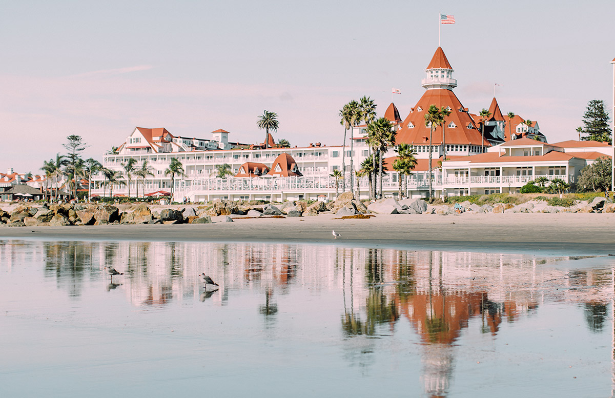 Top 5 Most Haunted Hotels in California | Paranorms